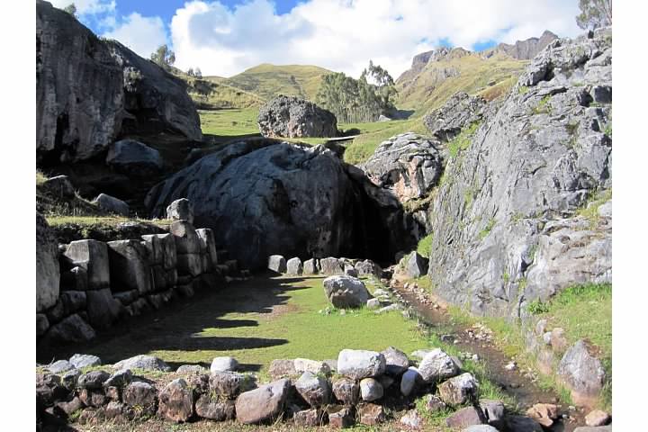 P12_SacredValley3